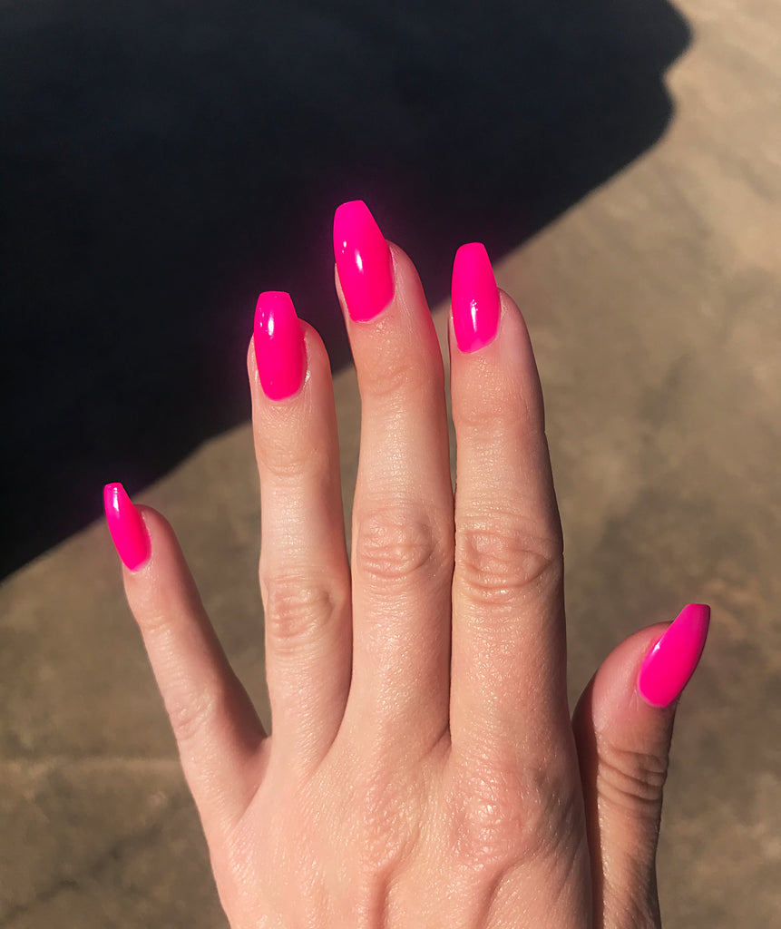 Neon Pink Nails 